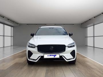 Volvo XC60 B5 AWD Plus Black Edition Facelift