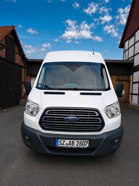 Image of Ford Transit