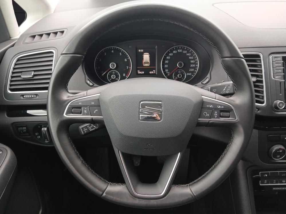 Fahrzeugabbildung SEAT Alhambra TSI Style 7-Si Xenon Navi GRA RFK SH LM