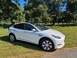 Tesla Model Y Long Range AWD - 8-fach Felgen - AHK - Tesla Model Y: Ahk