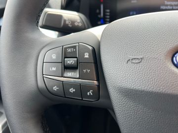 Bild 16 Ford Tourneo Courier Active Navi Leder Soundsystem AC
