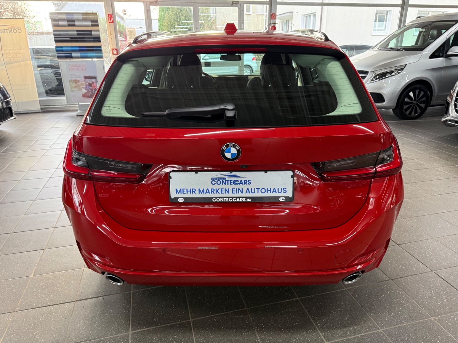 BMW 318 d Touring HuD+Standheizung+Key+Park+Sensatec foto 11