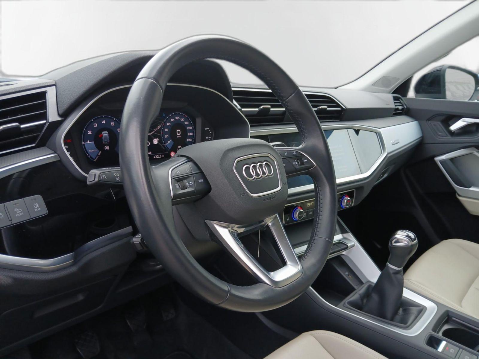 Audi Q3 35 TFSI advanced Matrix Navi Einparkhilfe hin, миниатюра 13