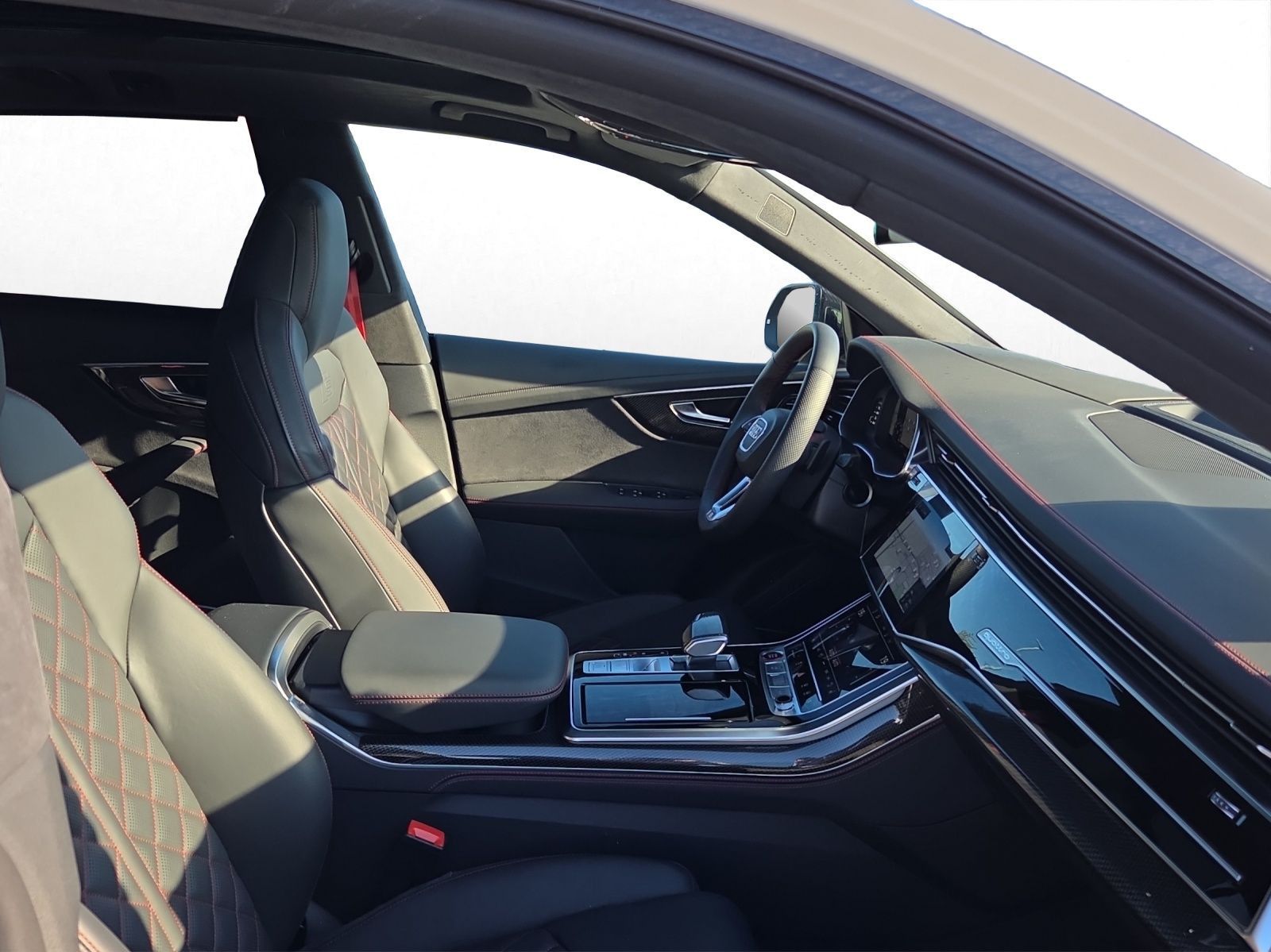 Audi SQ8 - Bild 4