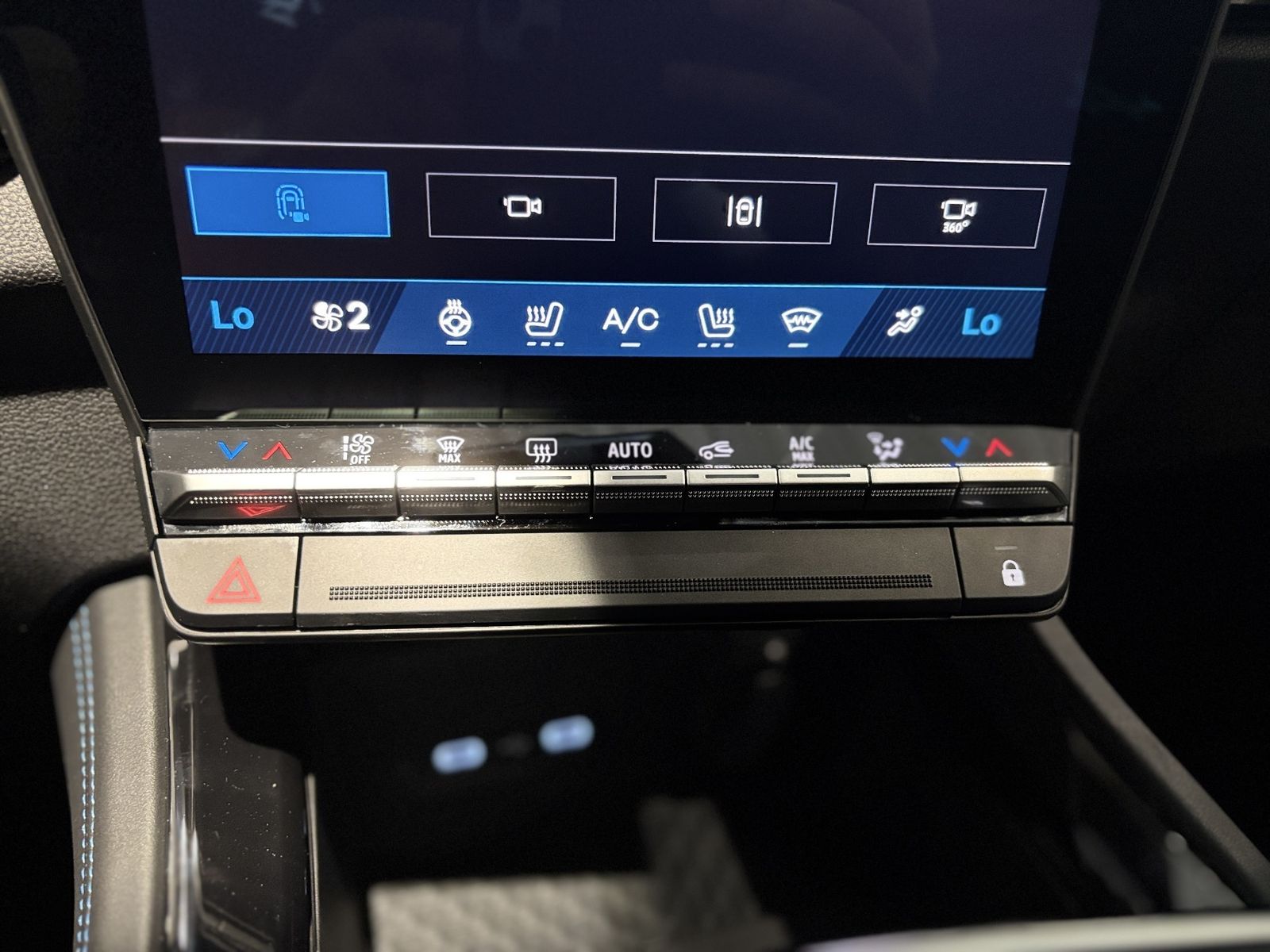 Renault Rafale - Bild 11