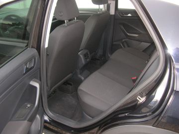 Volkswagen T-Roc - 7