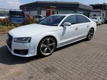Audi A8 - 3