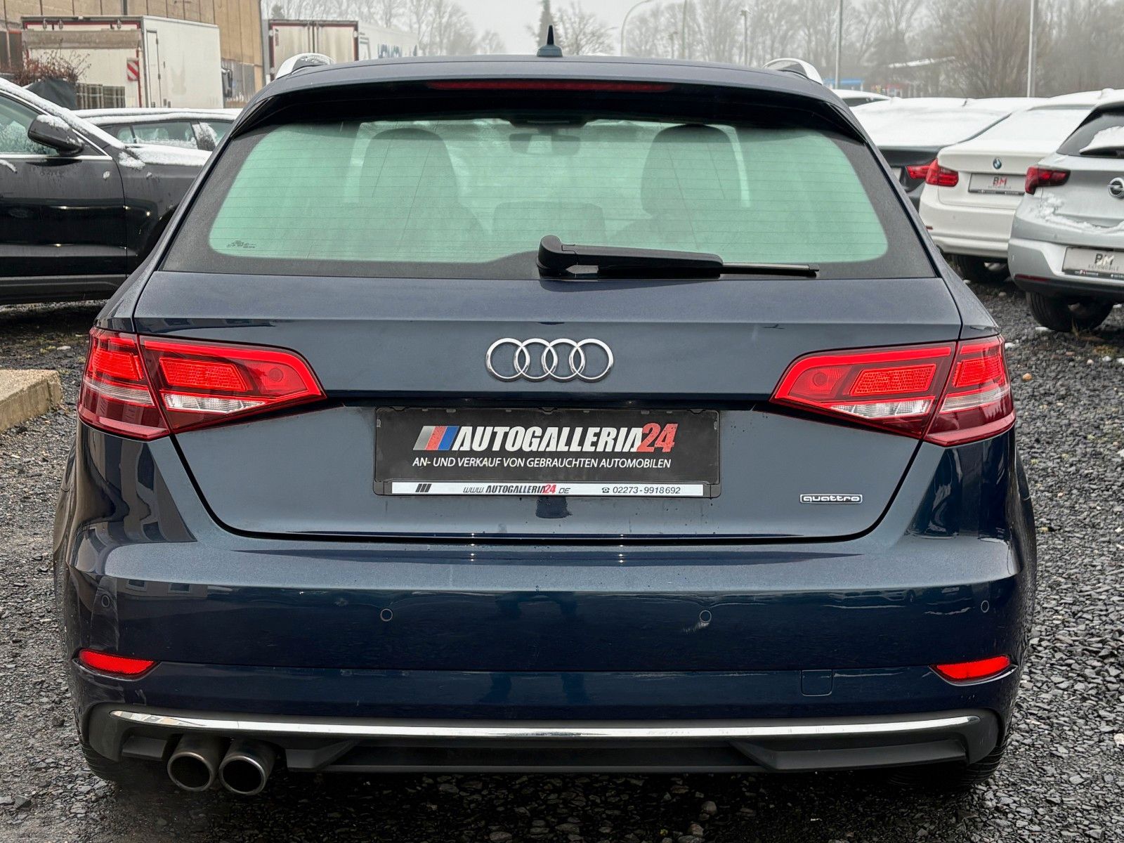 Fahrzeugabbildung Audi A3 Sportback 2.0 TFSI quattro Navi Leder Xenon