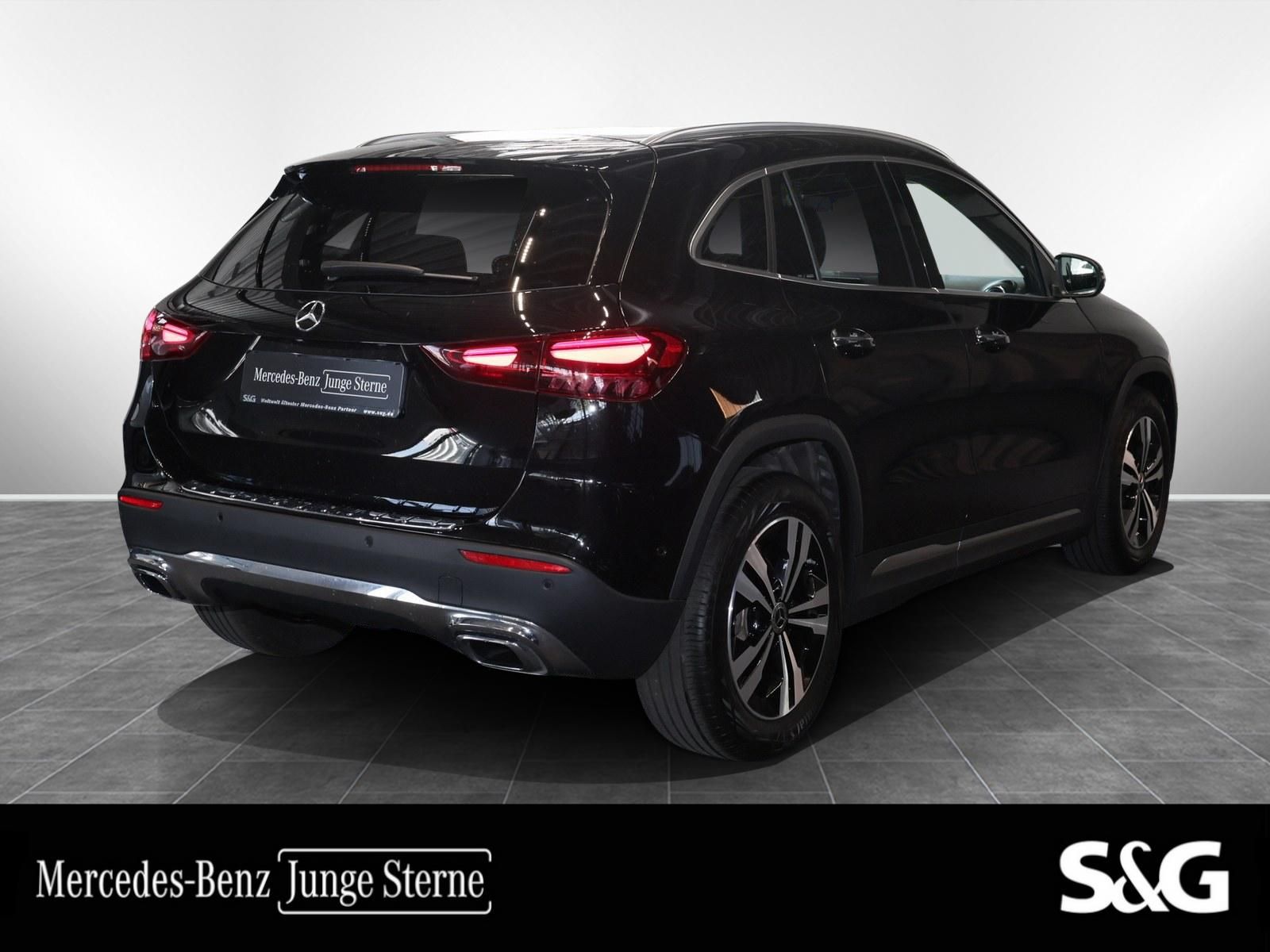 Mercedes-Benz GLA 200 Edition HIFI MULTIBEAM 360° DISTRO 18 foto 2