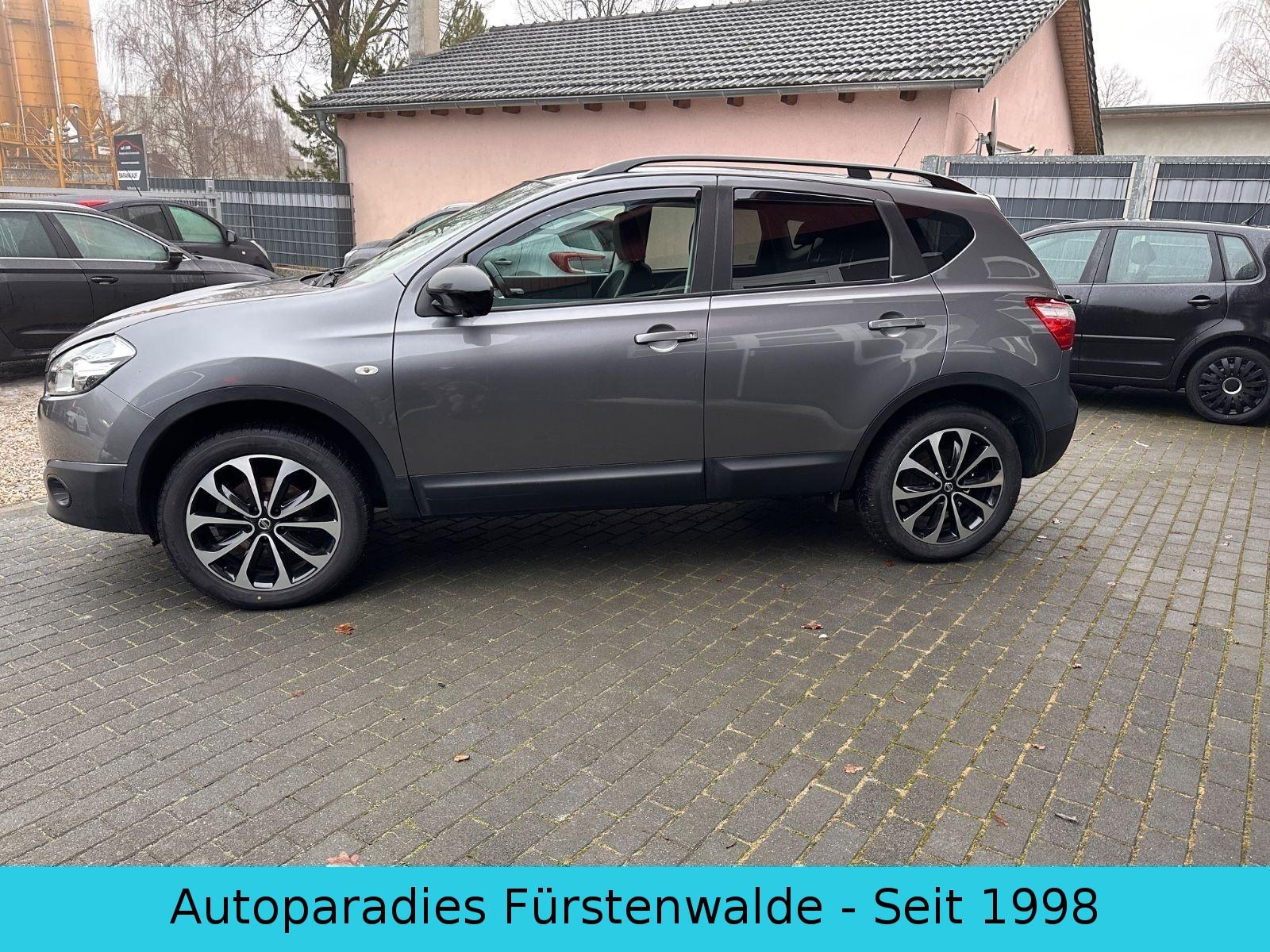 Nissan Qashqai .2.0 Ltr+AHK+Panorama+360°Kamera+NAVI