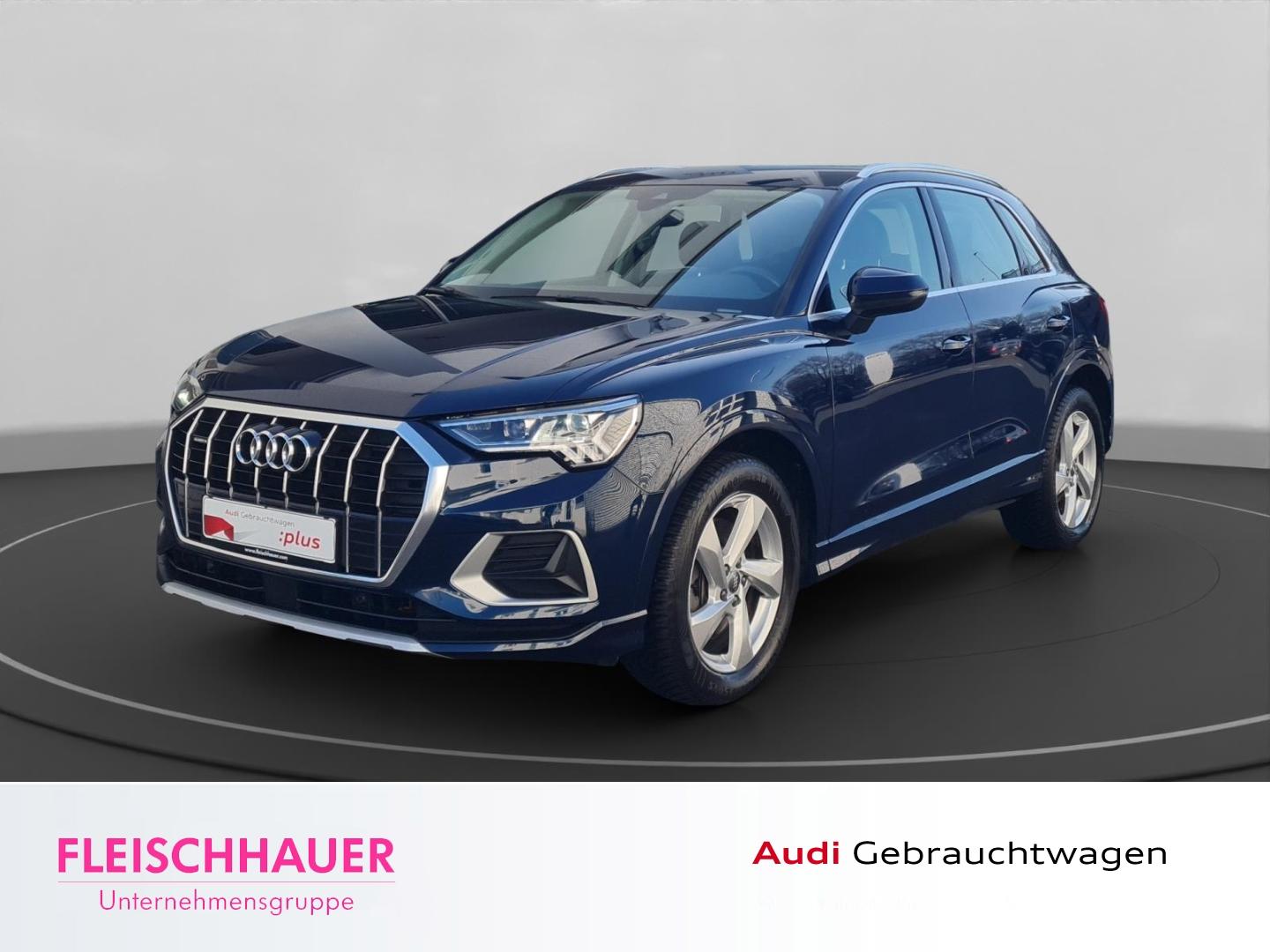 Audi Q3 45 TFSI quattro  AHK+Matrix+Navi+APS-Plus+Car
