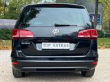 Volkswagen Sharan 2.0 TDI AUTOMATIK Highline Black Style - gebrauchte VW Sharan aus dem Jahr 2020