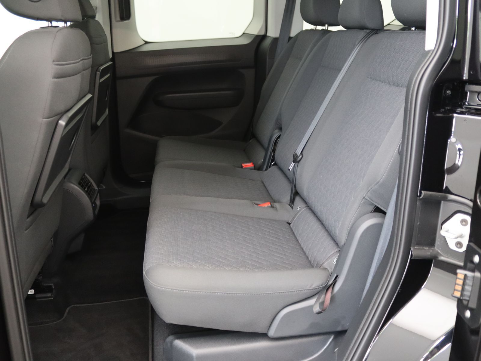 Volkswagen Caddy - Bild 12