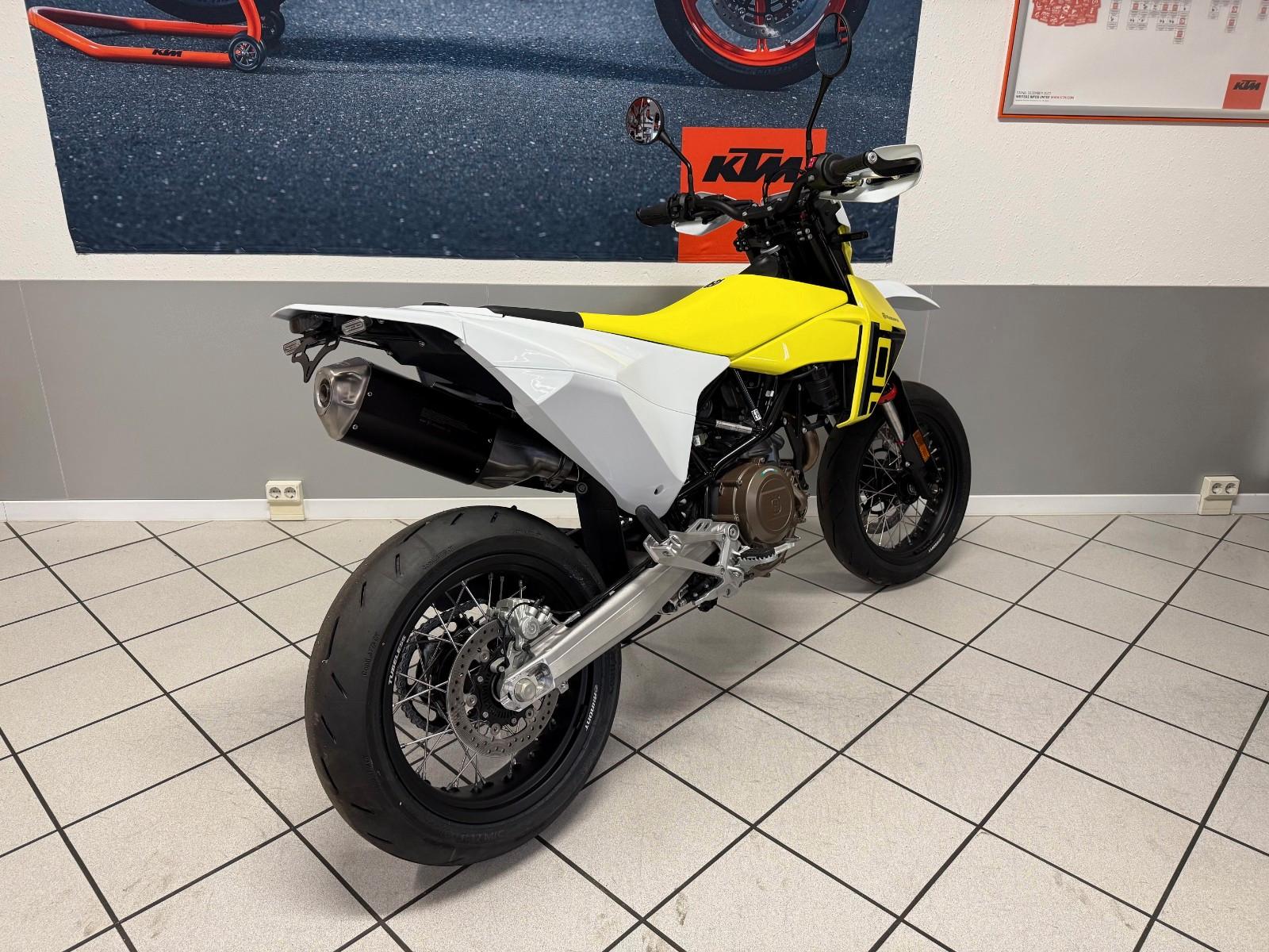 Husqvarna 701 Supermoto 2026 "KÖSTLER EDITION ´26" auch A2