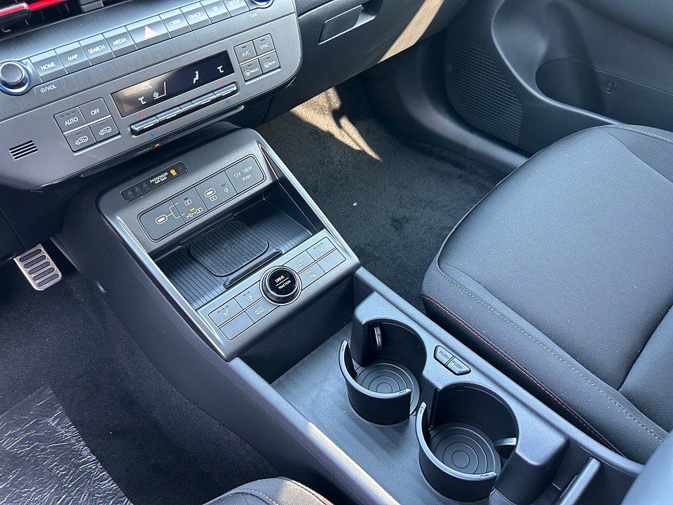 Fahrzeugabbildung Hyundai KONA SX2 1.6T 7DCT N LINE 5J-GARANTIE LED+NAV+QI