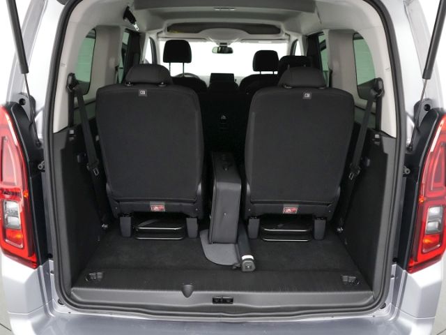 Combo-e Life ULTIMATE XL 50kWh+NAVI+7-SITZER+RÜC