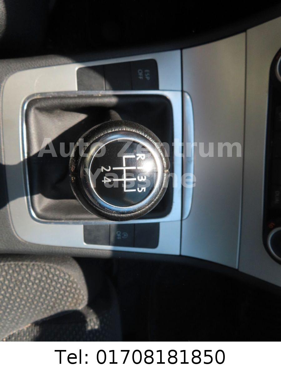 Volkswagen Passat 2010 — photo 17