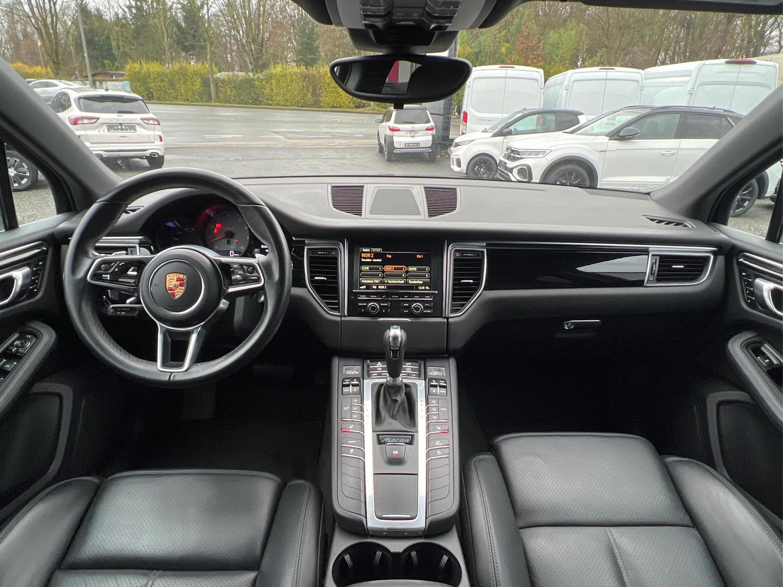 Porsche PCM