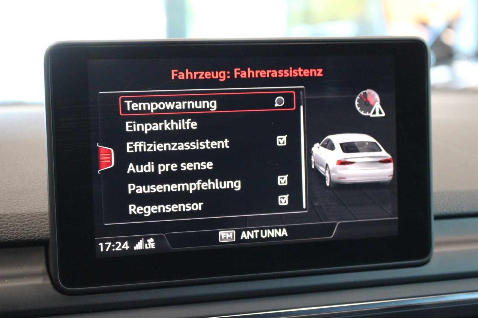 Fahrzeugabbildung Audi A5 2.0 TDI S Line Sportpaket 1.Hand+Keyless-Go