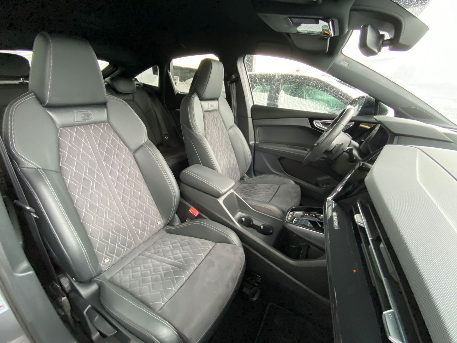Audi Q4 - Bild 17