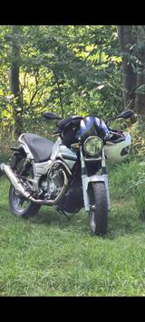 Moto Guzzi Breva 750 i.e. 25tKM 2004 keine Reifenbindung - Offers