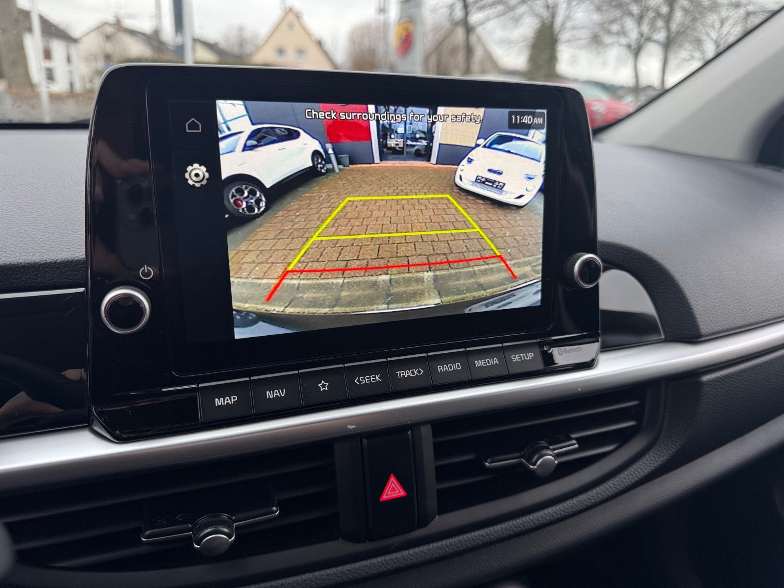 Fahrzeugabbildung Kia PICANTO 1.2 AUTOMATIK GTL TECH NAVI ASS+ 84 PS