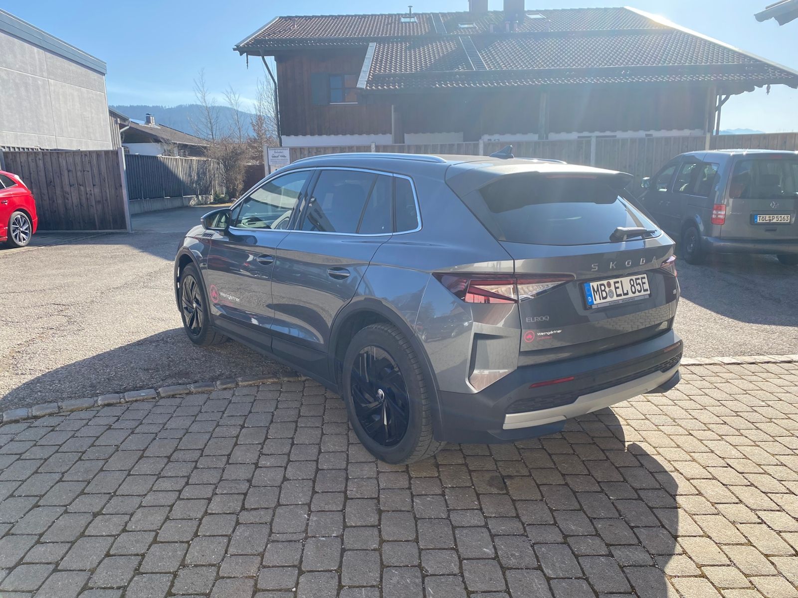 Elroq Alpha 82 kWh Lodge, 20" Alu Vega, 1 Gang