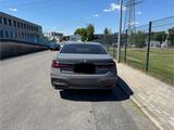 BMW 750i xDrive - - BMW 750 in Duisburg