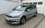 Volkswagen Touran Comfortline 1.5 TSI OPF DSG IQ.Light+7-Si - Volkswagen Touran mit Benzin-Antrieb: Kleinbus, Automatik