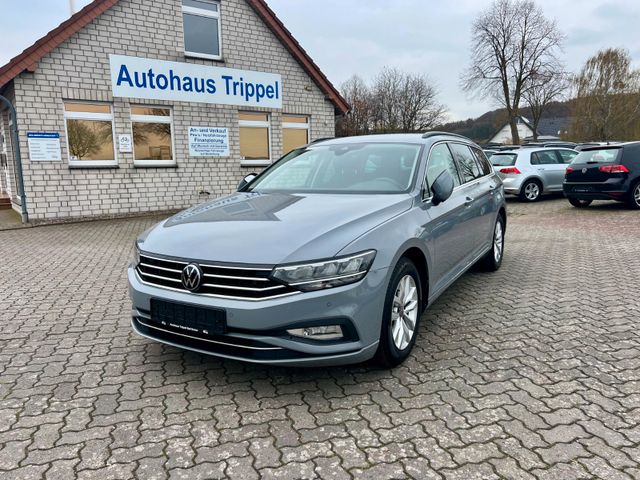 VW Passat Variant 2.0 TDI DSG ACC LED KAMERA