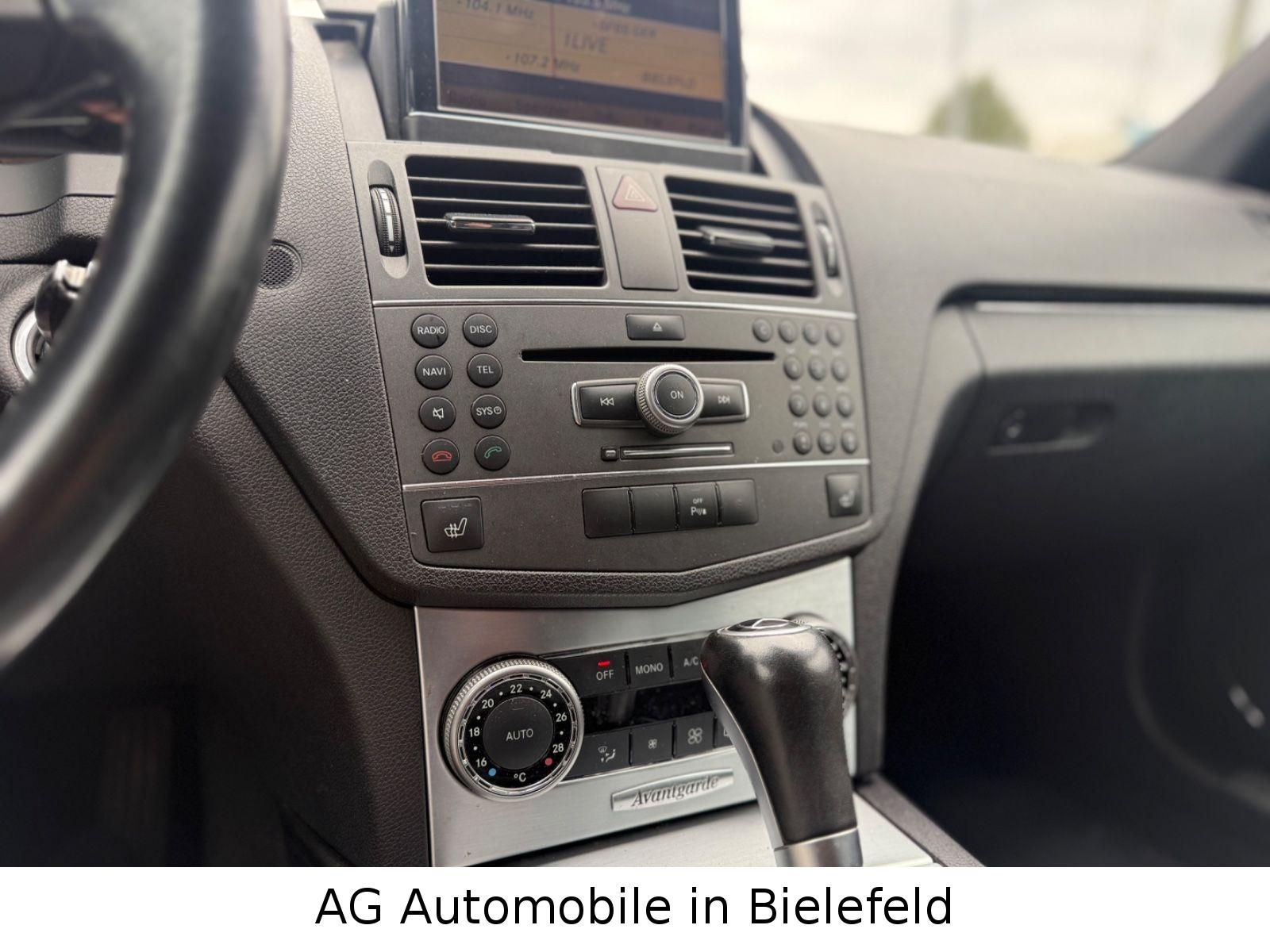 Mercedes-Benz C220 2010 — photo 14