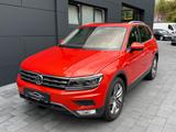 Volkswagen Tiguan Highline  4Motion DSG PANO LED 360° AHK - VW Tiguan Gebrauchtwagen in Bielefeld