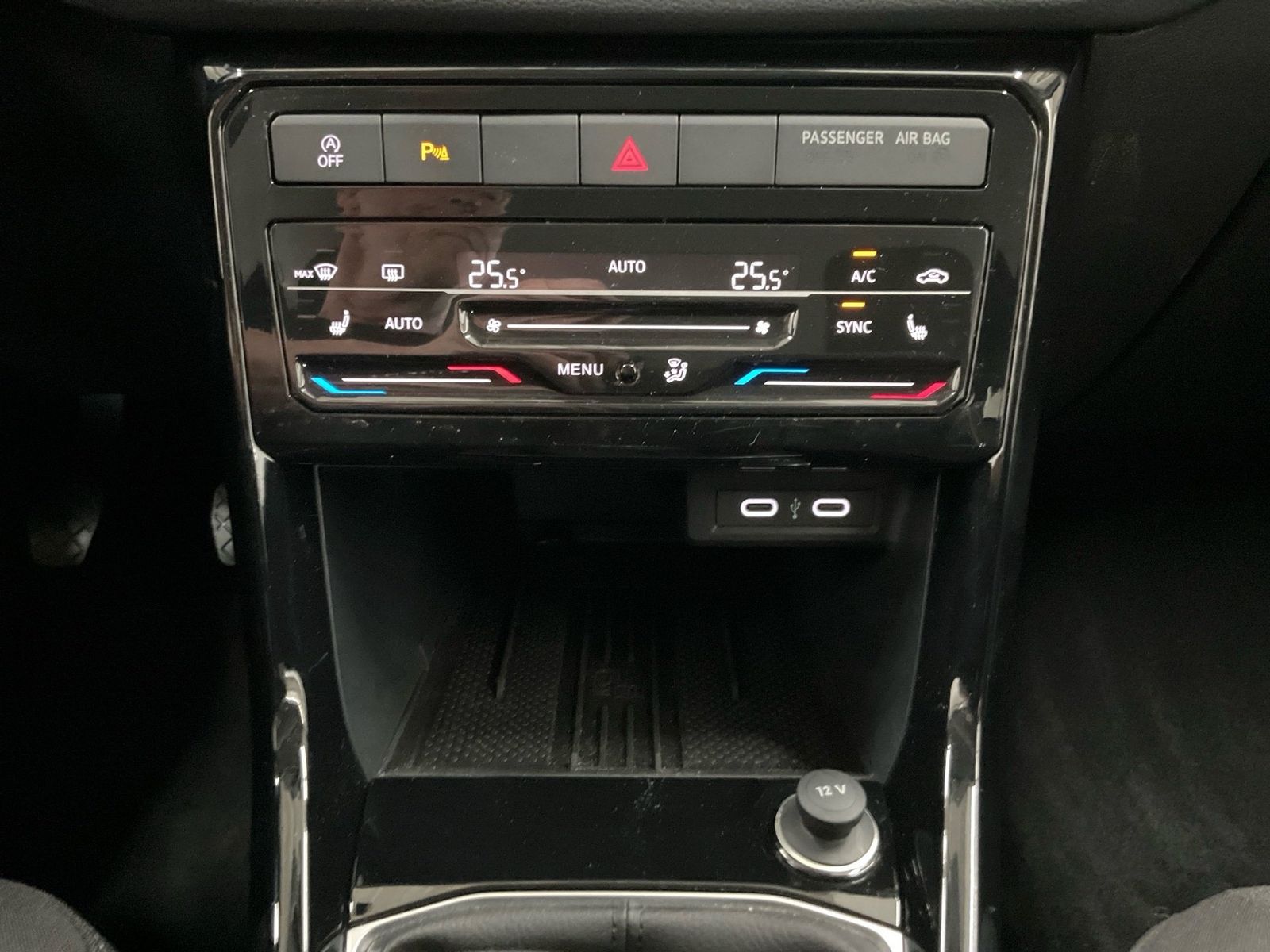 Volkswagen T-Cross - Bild 15