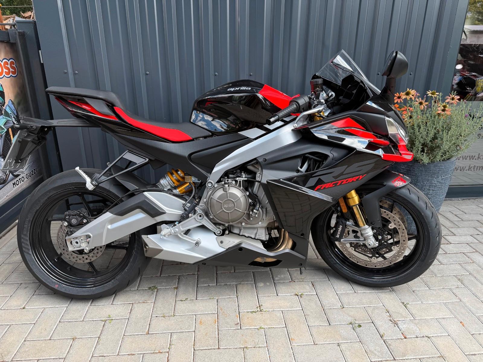 Aprilia RS 660 Factory 2025