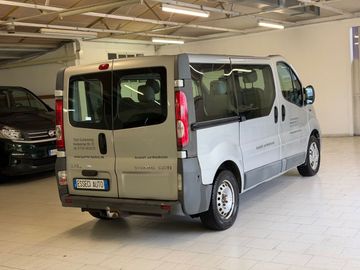 Opel Vivaro - 4