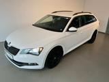Skoda Superb Combi 2.0 TDI Ambition *AHK*Navi*ACC*LM 1 - Skoda Superb mit Diesel-Antrieb: Kombi, Schaltgetriebe