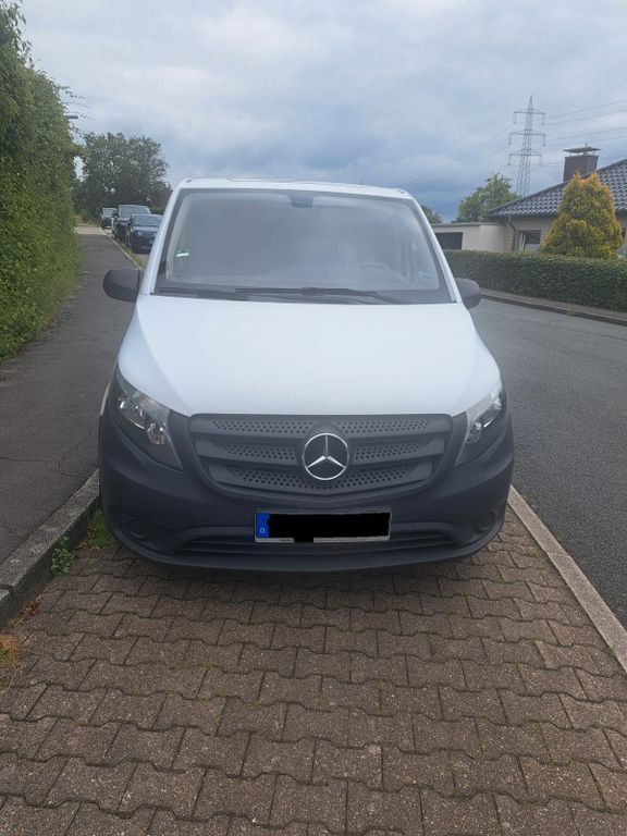 Image of Mercedes-Benz Vito