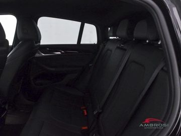 BMW X4 - 10