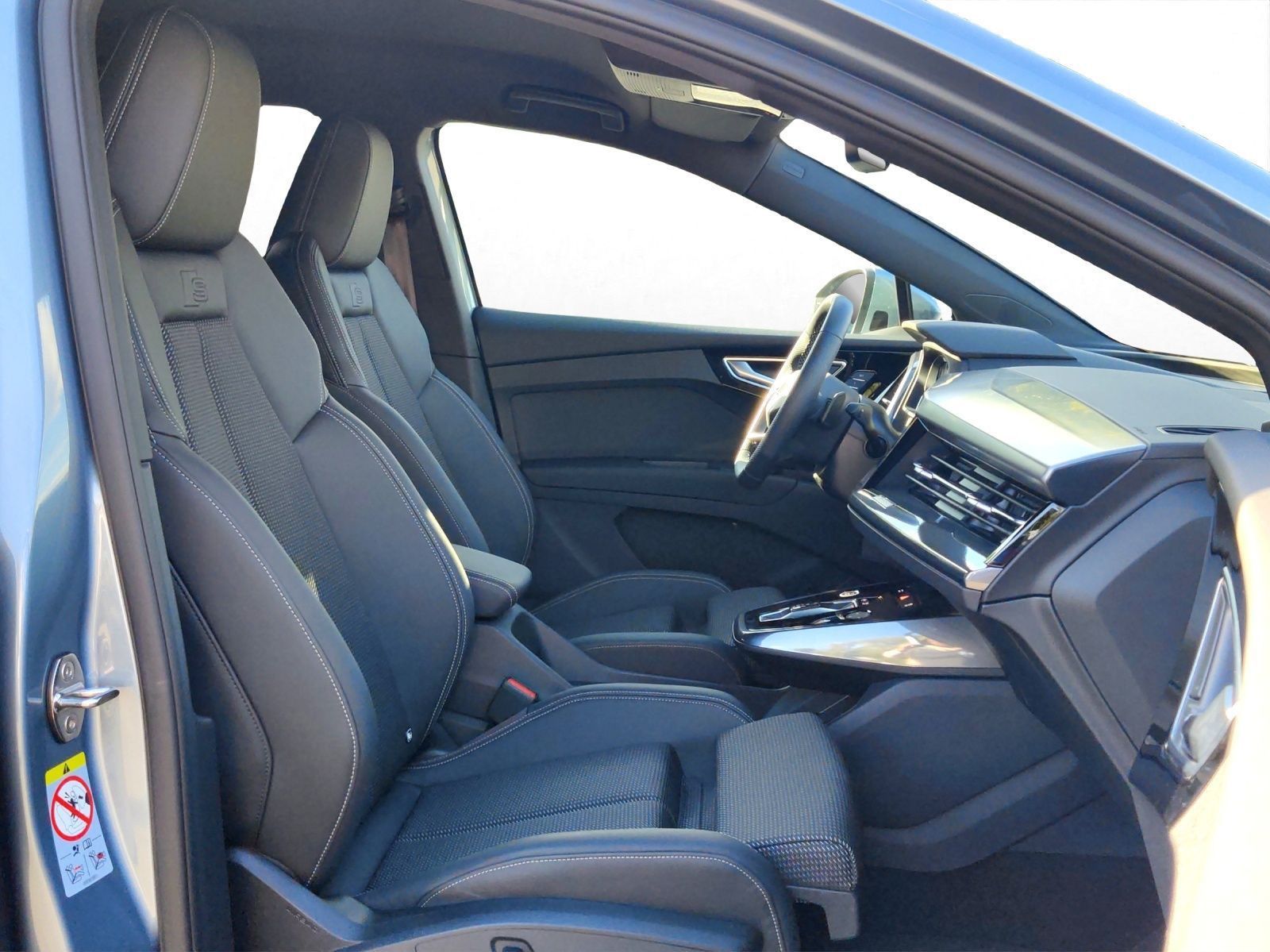 Audi Q4 Sportback e-tron 210 kW S line LED AHK 360° foto 4