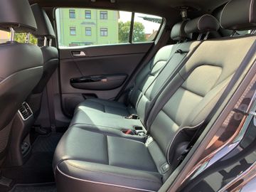 KIA Sportage - 11