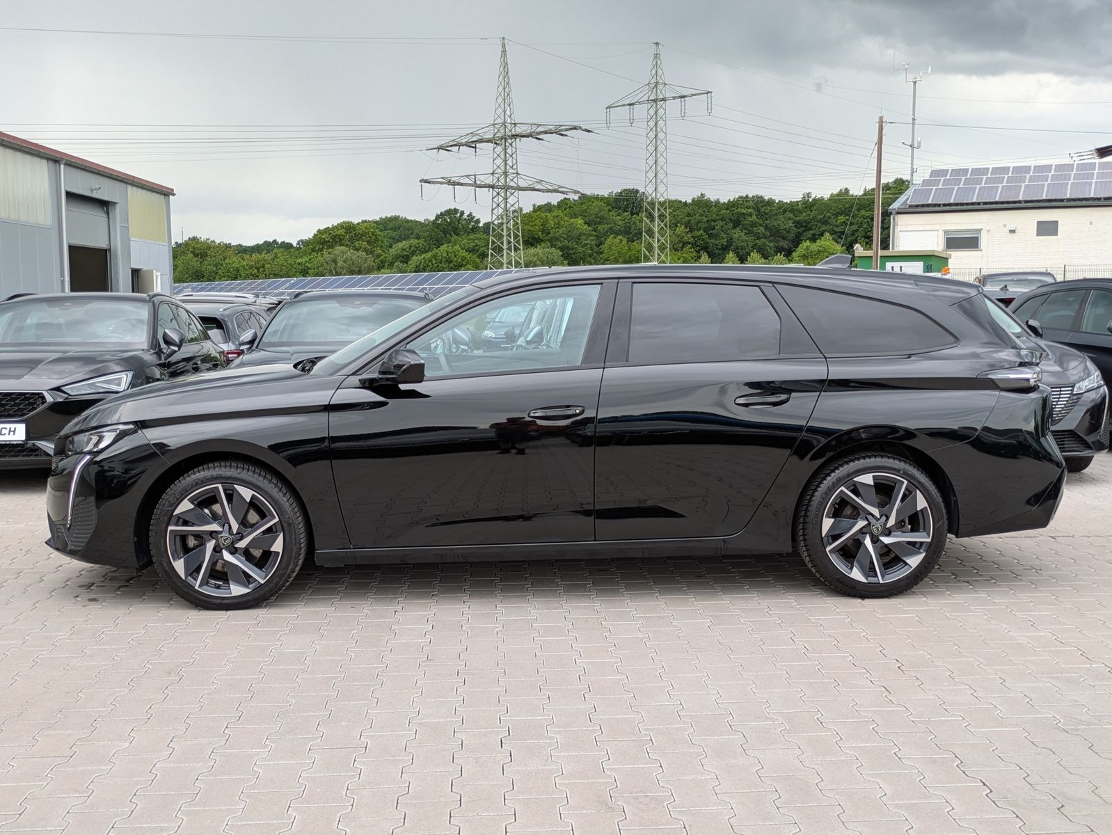 Fahrzeugabbildung Peugeot 308 Allure 1.2 AHK*360°KAMERA*ACC*LED*GARANTIE