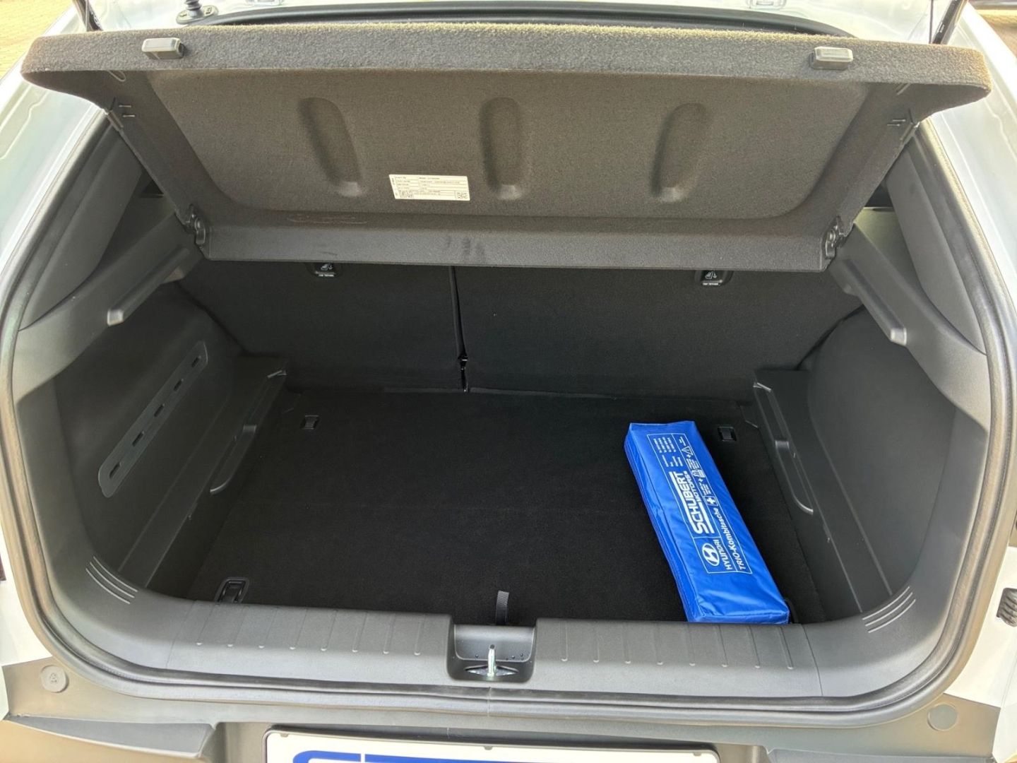 Hyundai IONIQ 3 – Bild 12