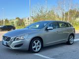 Volvo V60 D3 Summum - gebrauchte Volvo V60 aus dem Jahr 2012