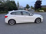 BMW 120d Luxury Line *HUD* AHK * PDC * LED - BMW 120 aus 2020