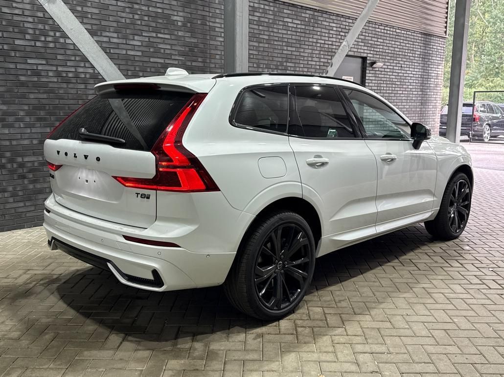 Volvo XC60 T8 Plus Black Edition | Harman/Kardon | pan imagem 2