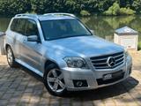 Mercedes-Benz GLK 320 4MATIC**SCHECKHEFT**TEMPOMAT** - silberne Mercedes-Benz GLK 320