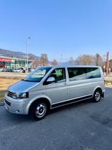 Volkswagen T5 Caravelle TDI, 9Sitze, 4Motion DSG Motor neu