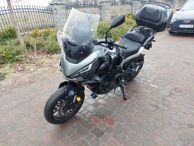 Honda NT1100 2023 / damaged/ unfall