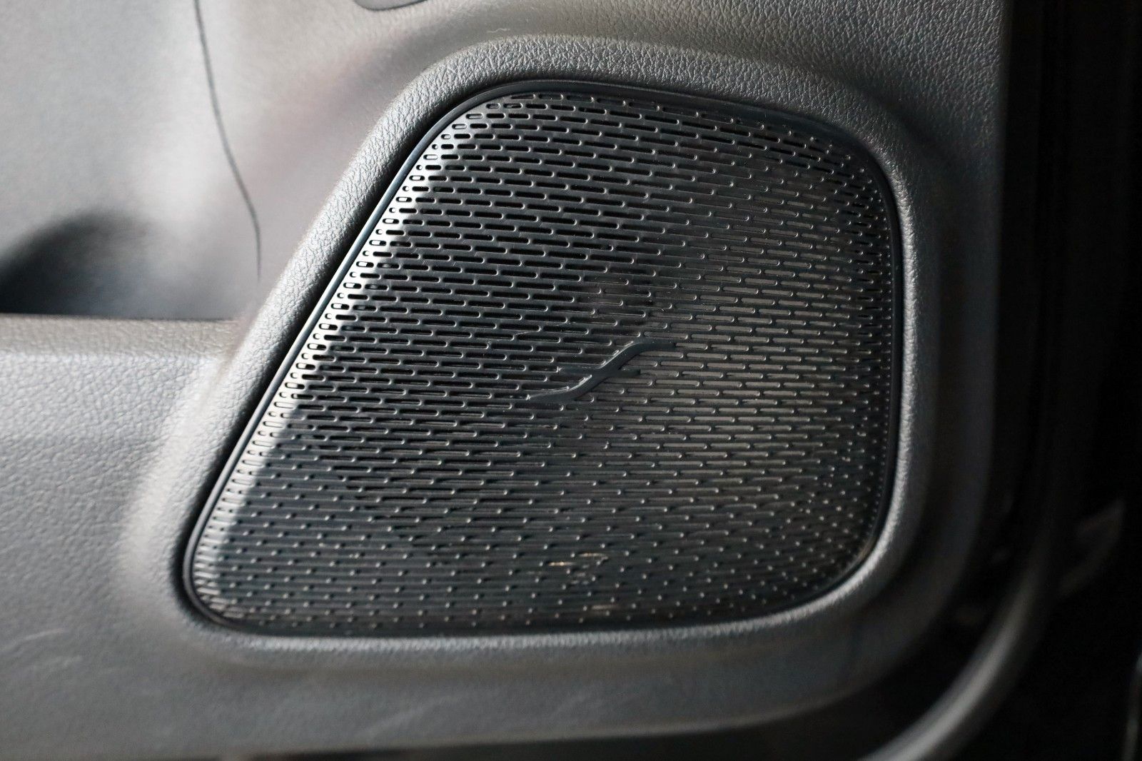 Fahrzeugabbildung Mercedes-Benz GLA 200 AMG, Automatik,Navi,Leder,LED,SHZ