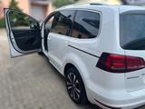 Volkswagen Sharan 2.0 TDI 177PS 4MOT IQ.DRIVE/ 7 Sitze/ AHK - Volkswagen Sharan: 7m